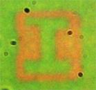 The researchers recorded UIUC's “I” logo using the plasmonic film. Each bar in the letter measures approximately 6 micrometers.