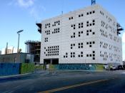 West façade of Patricia and Phillip Frost Museum of Science.
