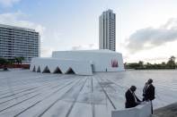 Heinz
Fenchel and Thomas Leiterdorf, Hotel Ivoire, 1962–70, Abidjan (Côte d’Ivoire) 