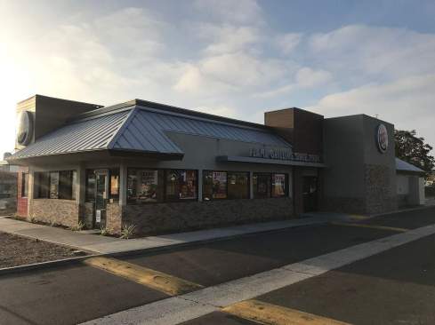 Restaurant Remodeling, Lakeside – Interior and Exterior