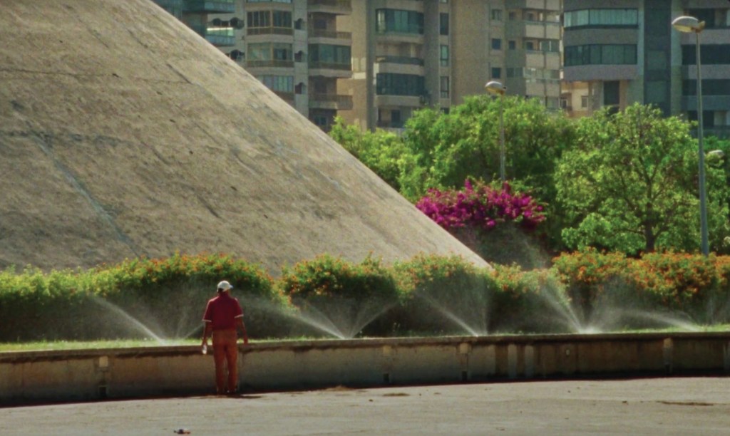 Stills from the كیف لا نغرق في السراب / To Remain in the No Longer trailer