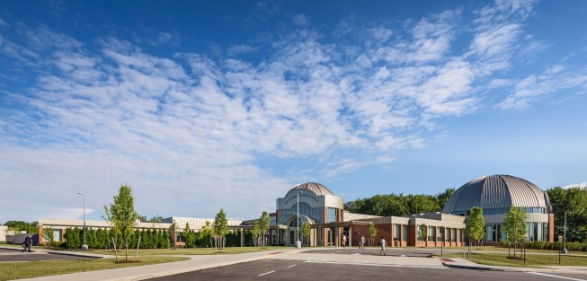 Project: The Temple-Tifereth Israel
Architect: Centerbrook Architects and Planners
Location: Beachwood, OH.