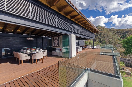 RR House by Buro Arquitectura