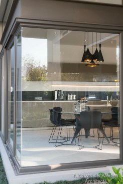 Breakfast nook