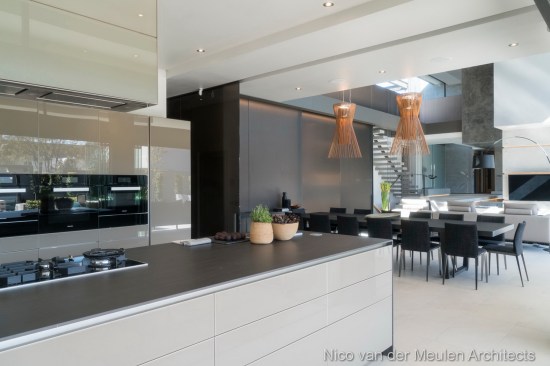 Kitchen and dining area