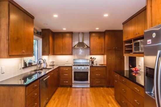 The rich cherry wood adds an element of warmth of the space.