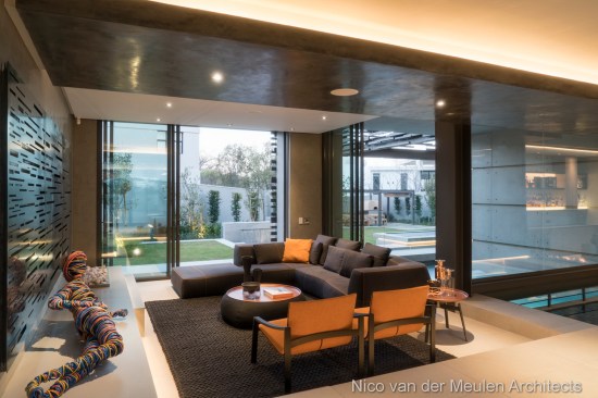Formal Lounge and entrance area