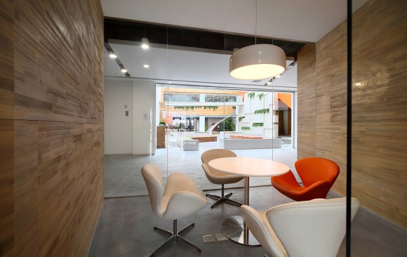 NegotiationRoom