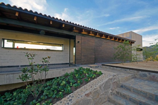 RR House by Buro Arquitectura