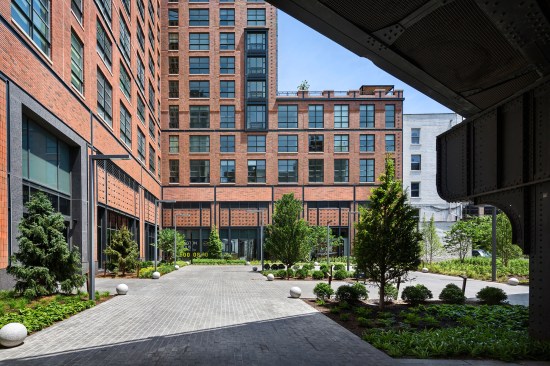 2014A46, Location: New York NY, Architect: Robert A M Stern Architects