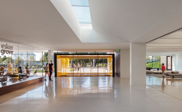 In the main foyer, “we wanted to maximize visual connections to the garden,” Soranno says, so the team used a 2"-thick curtainwall with gaskets between the panes of glass instead of mullions. Soranno and Cook tend toward what she calls “hyper-minimal” details. “Transparency in how things are constructed has never interested me,” Soranno says. “I’m more in favor of pristine spaces that almost defy construction.”