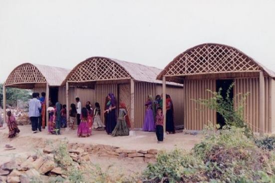 Ban's Paper Log House in India