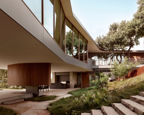 City Park Residence in Austin, Texas, by Alterstudio. Photo by Casey Dunn.