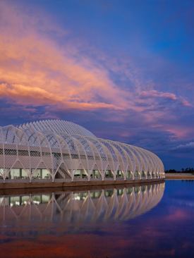The IST references Calatrava's earlier work for the Milwaukee Art Museum alongside Lake Michigan.