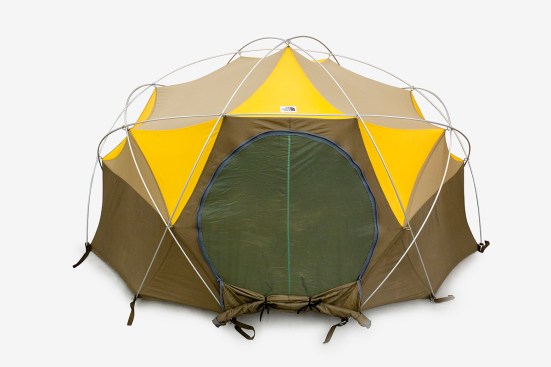 The North Face, Oval Intention tent (1976),San Francisco Museum of Modern Art, gift of Martin Zemitis / SlingFin