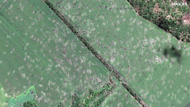 A image using Maxar technology picturing a field in Eastern Ukraine after an artillery shelling by Russia.