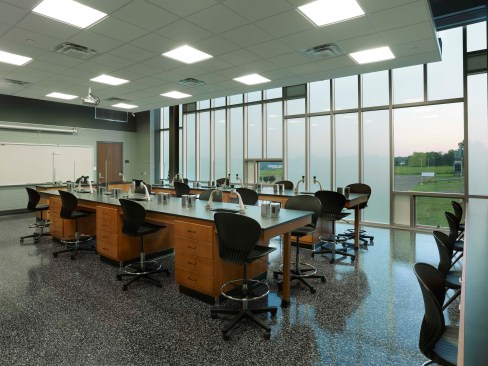 Lab+classroom.