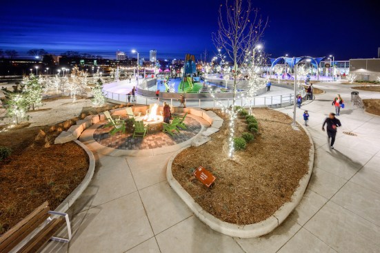 The park’s location adjacent to the St. Joseph River informed the designers’ concept for the landscape architecture, which built on the idea of a flowing river.