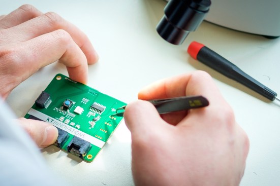 Prototyping the boards behind Pointelist