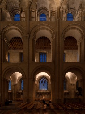 Speirs + Major successfully petitioned to have the previously installed guarding at the Triforium level removed, allowing the architecture to be re-envisaged.