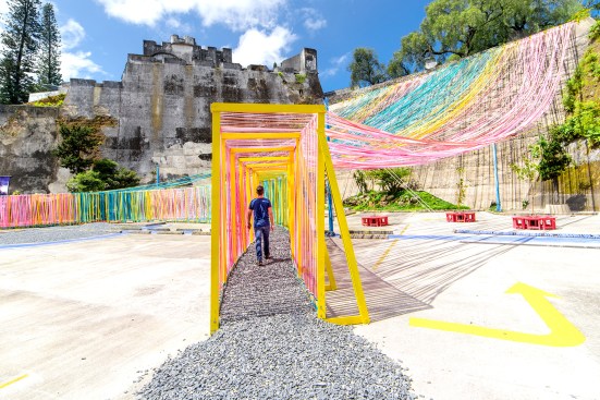 As part of Taller Ken’s ongoing design/build initiatives, student volunteers assembled the firm’s Playa Chomo temporary canopy in three months, creating a space made of recycled elastic ribbons for cultural events, concerts, and community engagement in Guatemala City.