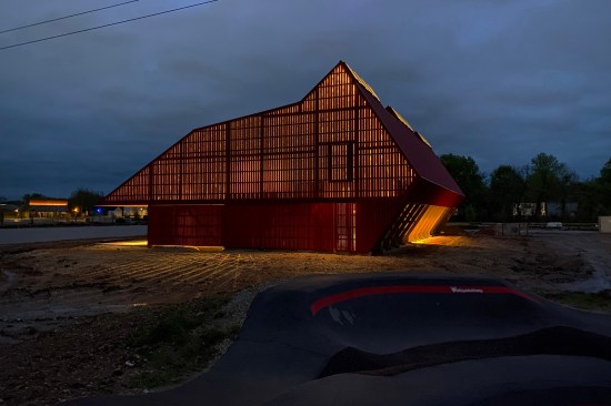Exterior, Barn