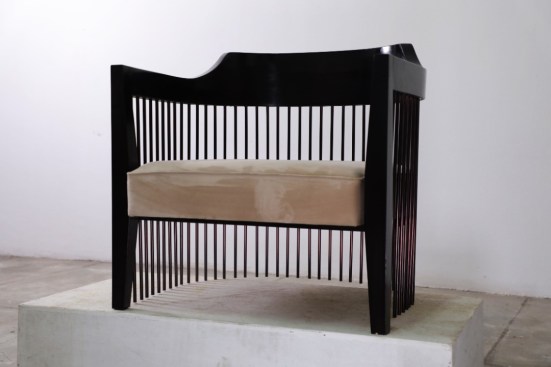 Comb Chair, by Titilailai Design Studio