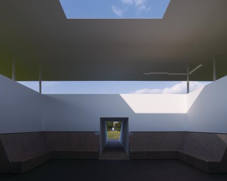 Turrell’s skyspace for Rice is the first to be engineered for acoustics, with 12 speakers built into the structure’s plaster walls to facilitate performances by students from the university’s Shepherd School of Music and Rice Electroacoustic Music Labs. The space’s two viewing levels could serve as listening stations for sound installations or other kinds of auditory performances.