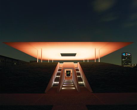 The skyspace at Rice features programmed light shows twice per day—at dawn and dusk.