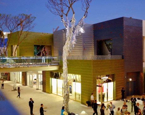 Across from Johnston Marklee's building, Tolila + Gilliland covered the facing building in 1,500 square meters of glazed terra-cotta tiles.